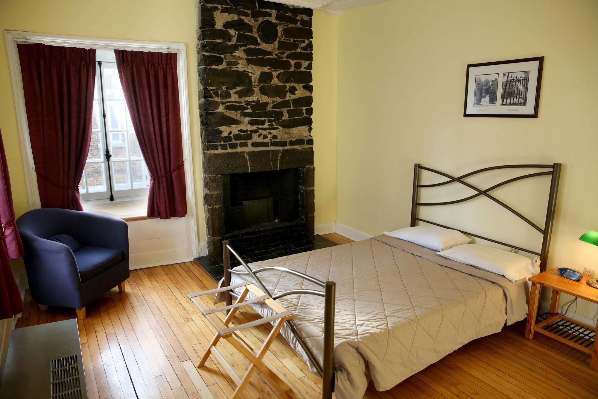 Auberge Internationale De Quebec - Hi Canada ภายนอก รูปภาพ