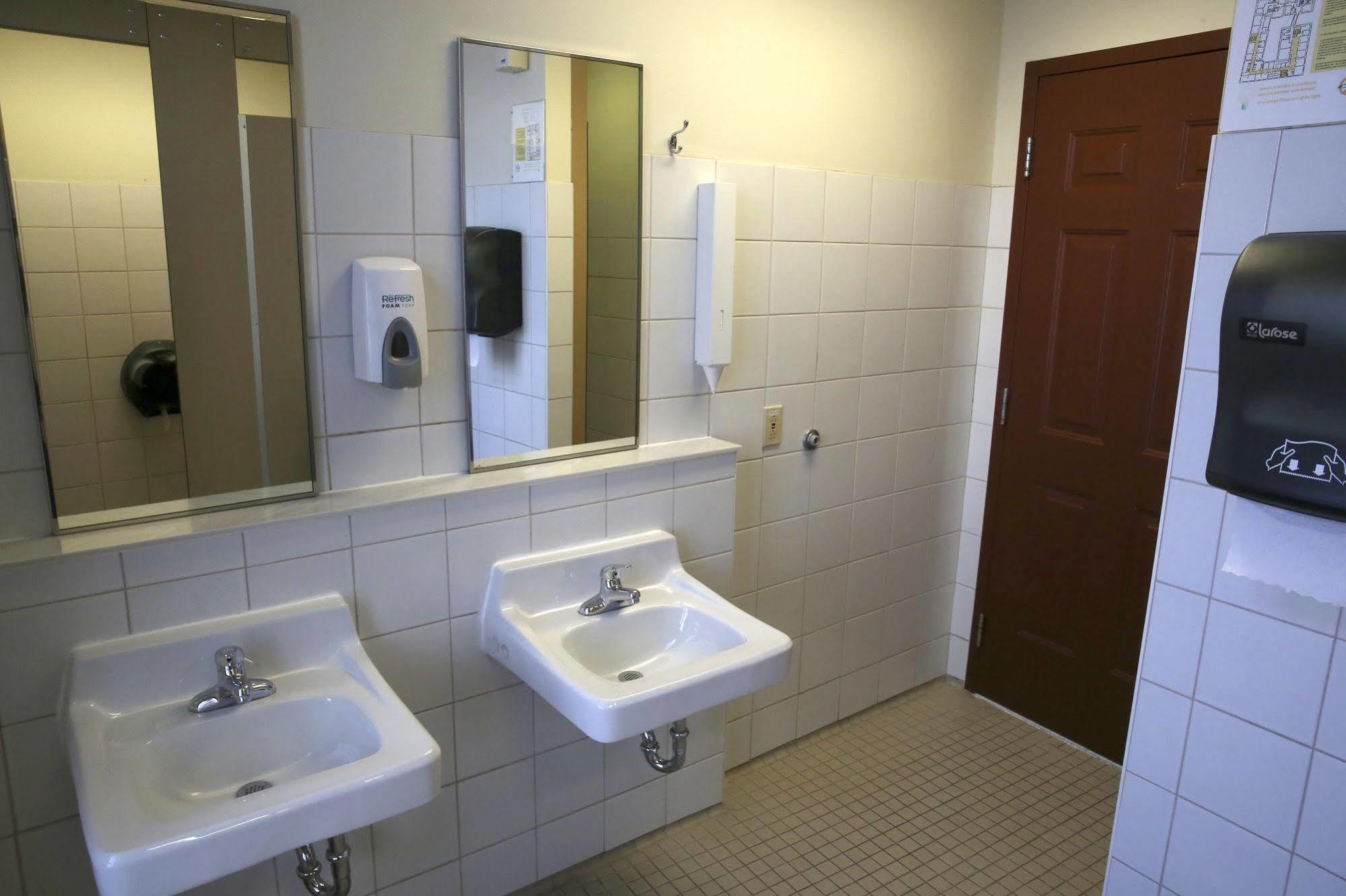 Auberge Internationale De Quebec - Hi Canada ภายนอก รูปภาพ